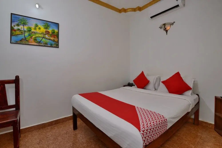 Ocean Waves Anjuna Cottages'S