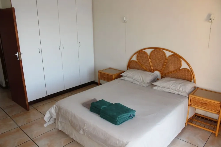 1 Bedroom Apartment with ocean view