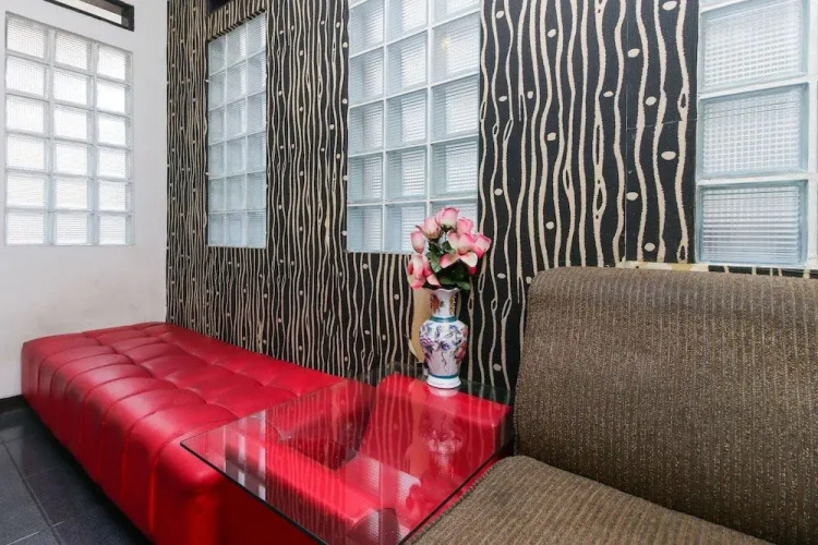 Airy Gatot Subroto 194 Bandung