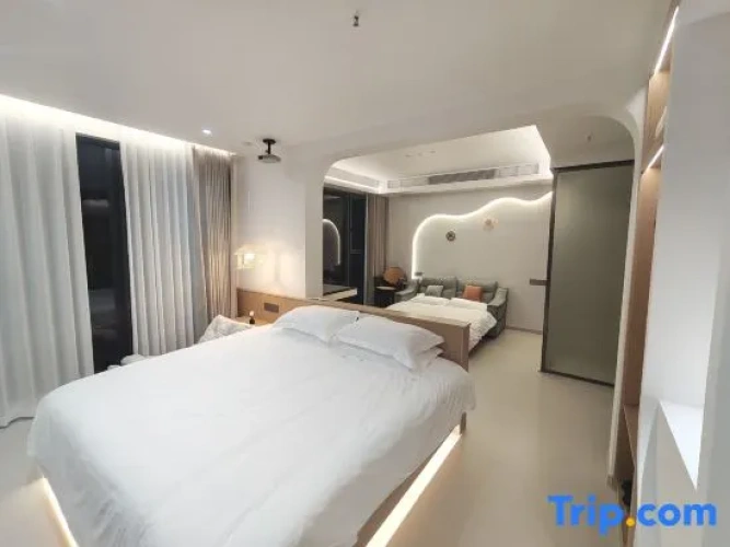 Deluxe Double Suite with sea view