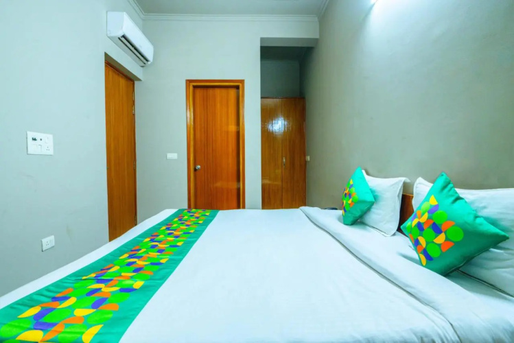 Hotel Royal City