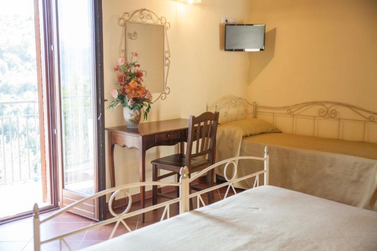 Standard Family room with balcony