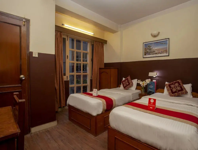 OYO 169 Hotel Cosmic