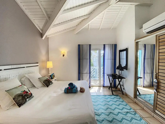 Princess Anouk Beachfront Orient Bay Deluxe 3 Bdr