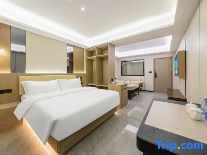 Luxury Suite