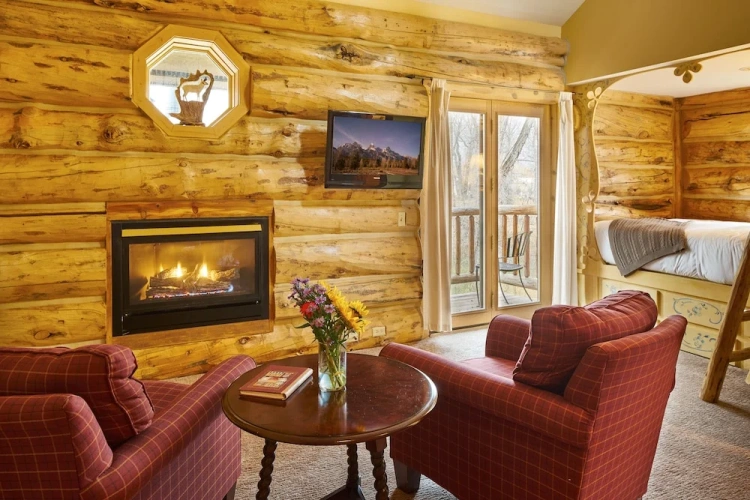 Double Cottage