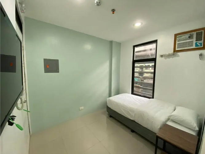OYO 249 Happy House