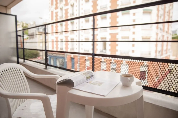 Superior Twin Studio with balcony