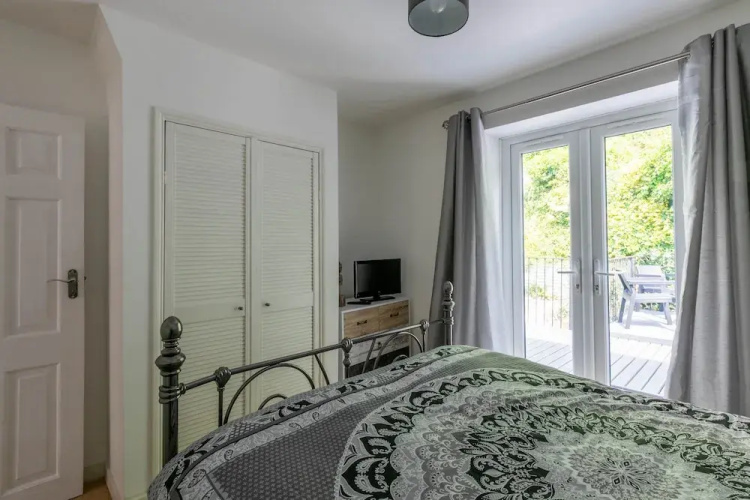 Stylish 2Bd Family Hideaway In Dover