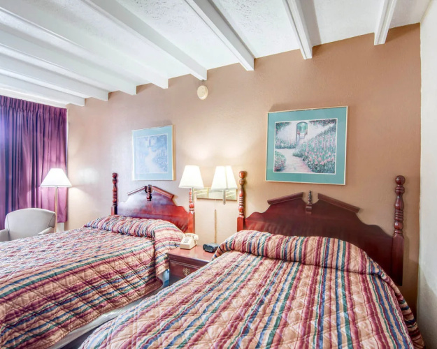 Rodeway Inn