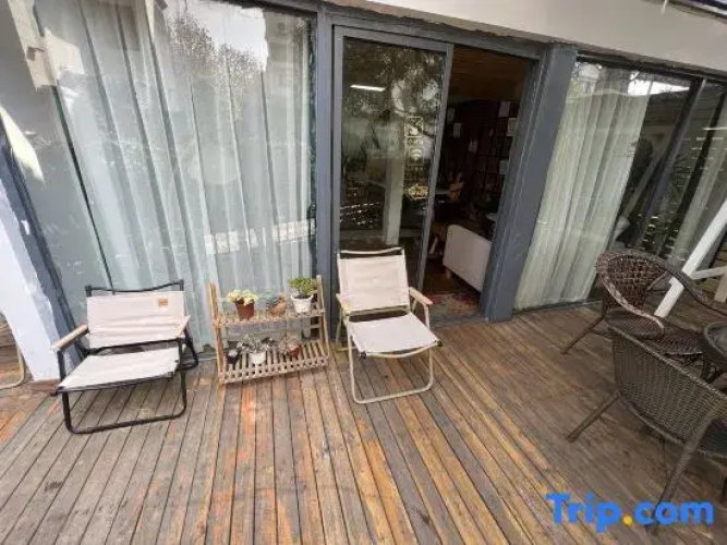 Shanhai·Qiuchi B&B