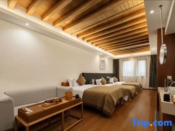 Economy Triple room