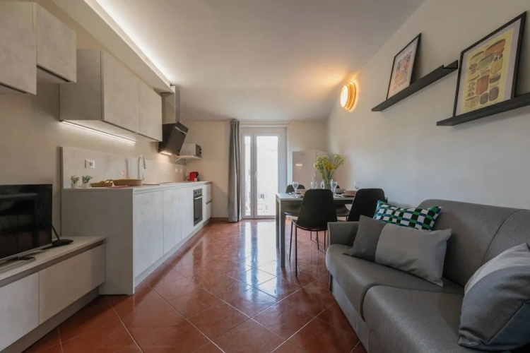 2 Bedrooms Apartment with balcony