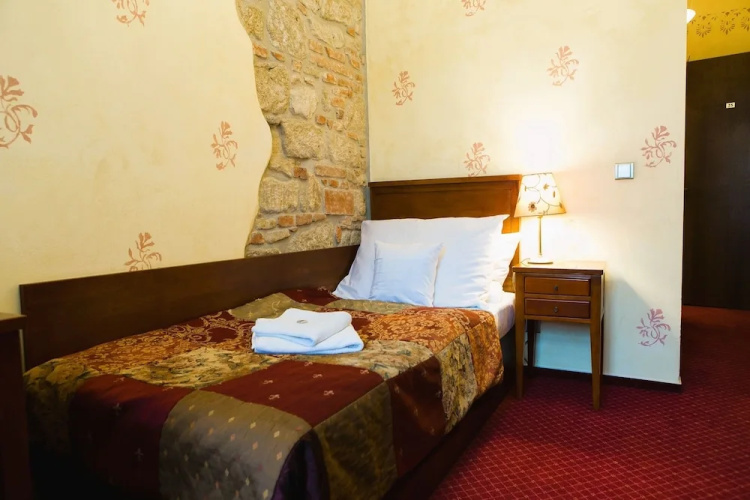 Hotel Rous