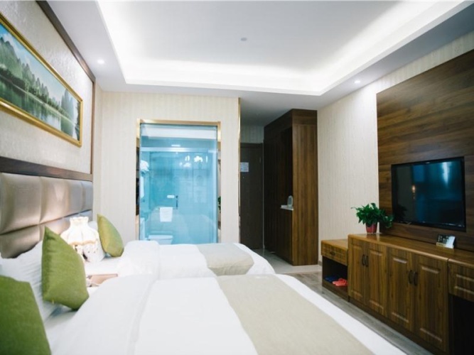 Deluxe Double Family room