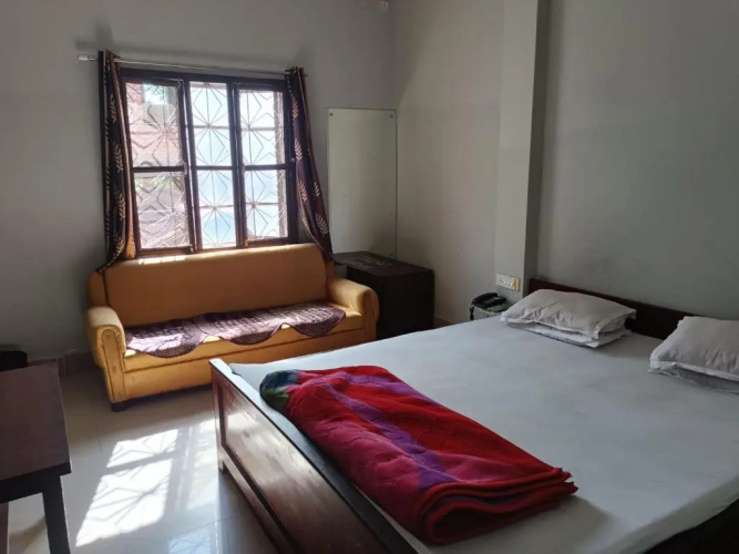 Kusum Hotel And Restaurant