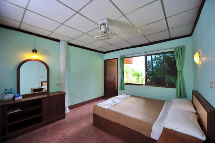 Koh Ngai Resort Trang