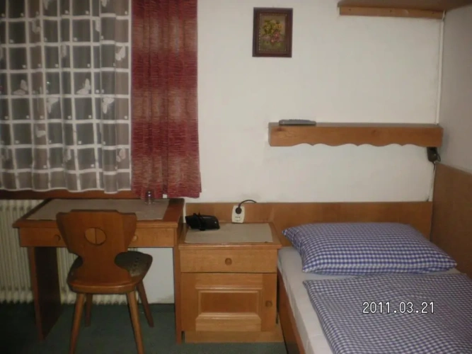 Standard Single room