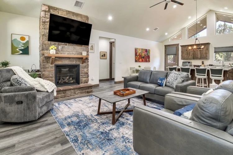 3 Bedrooms Cottage