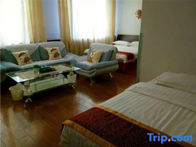 Triple Suite