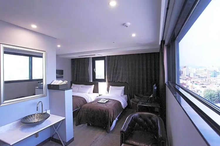 Superior Twin room