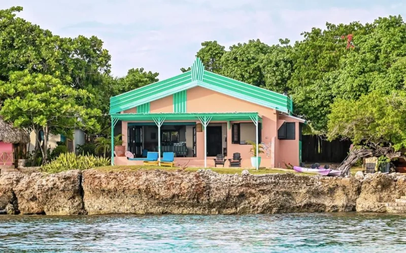 2 Bedrooms Cottage