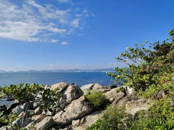 Cengxi Island Hostel