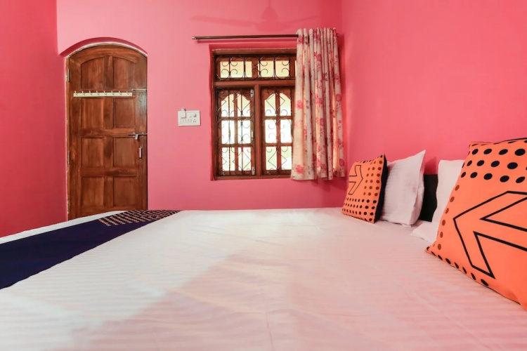 Spot ON 64796 Vailankanni Guest House
