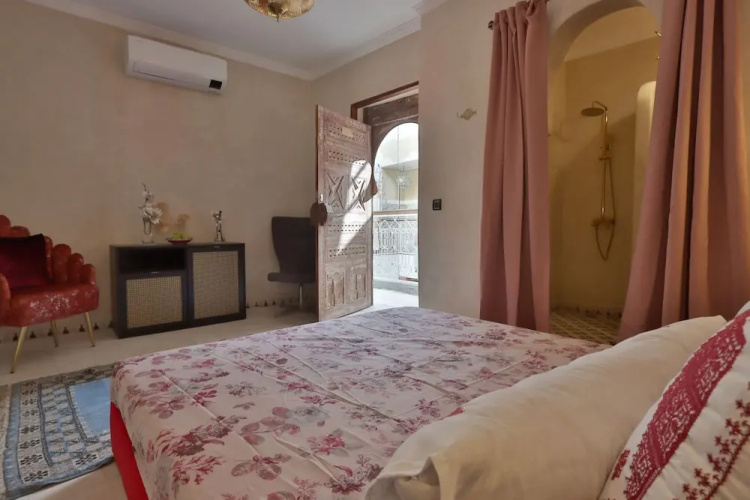 Riad la fayette bed & breakfast