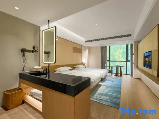 Standard room with view