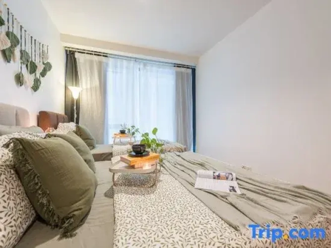 2 Bedrooms Camping