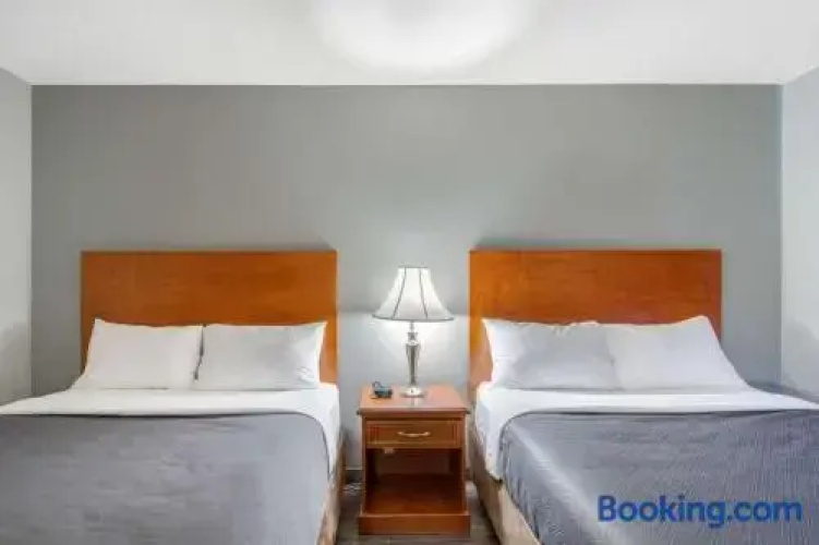 Regina Travel Inn