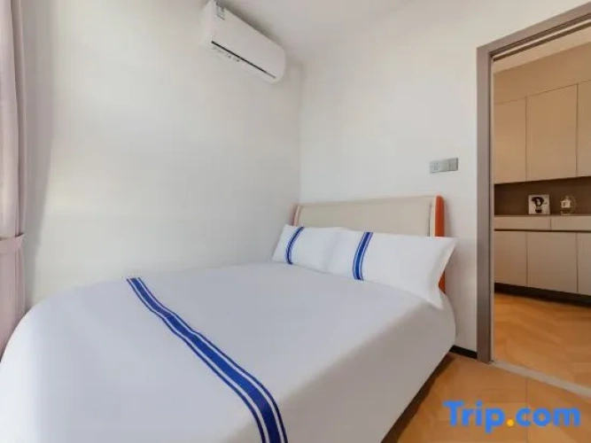 2 Bedrooms Standard room with city view