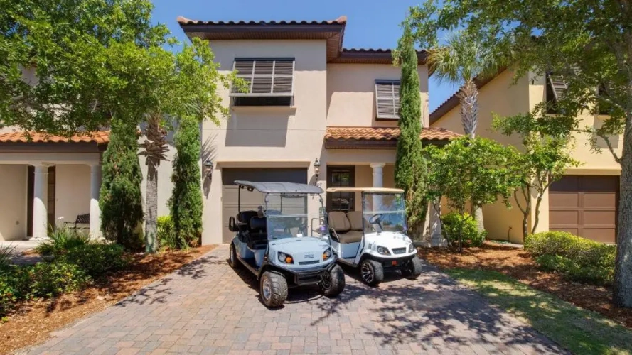 4 Bedrooms Cottage