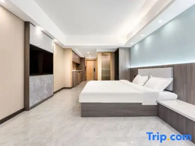 Standard Double room with view