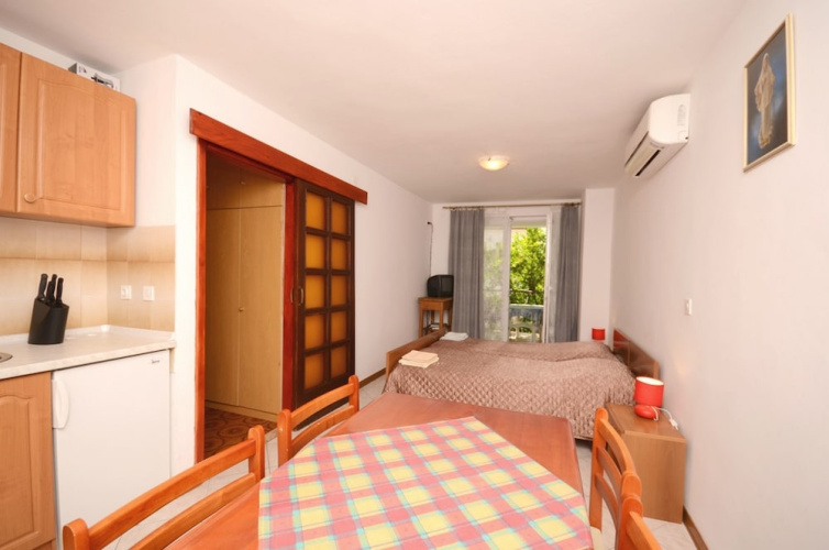 Apartments Romano