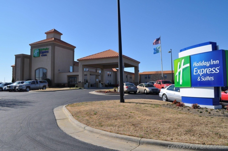 Surestay Plus Hotel By Best Western Roanoke Rapids I 95 photo 25