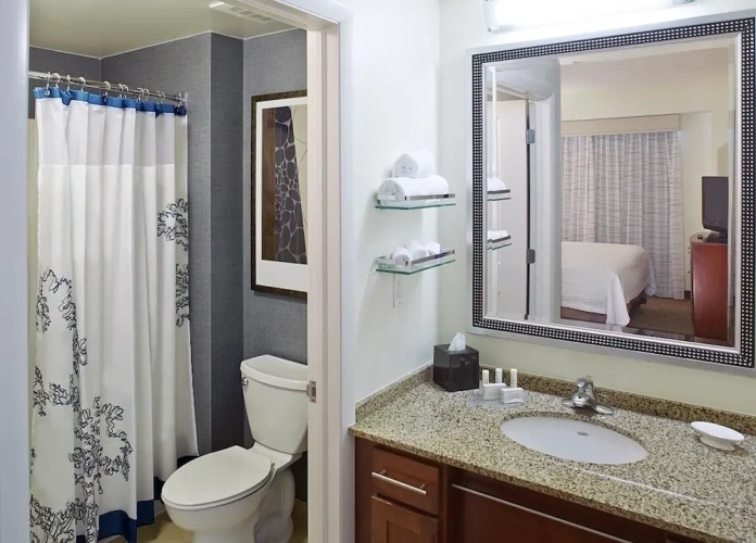 1 Bedroom Suite