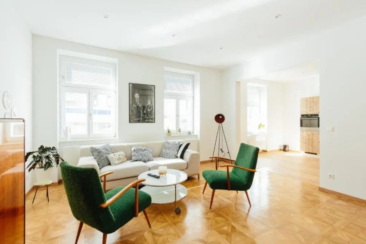 2 Bedrooms Apartment