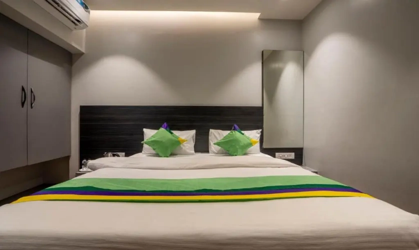 Economy room