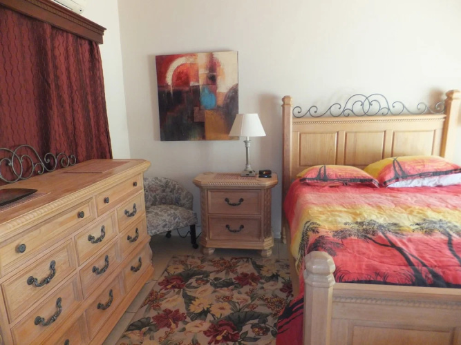 Sunset Villas 7A