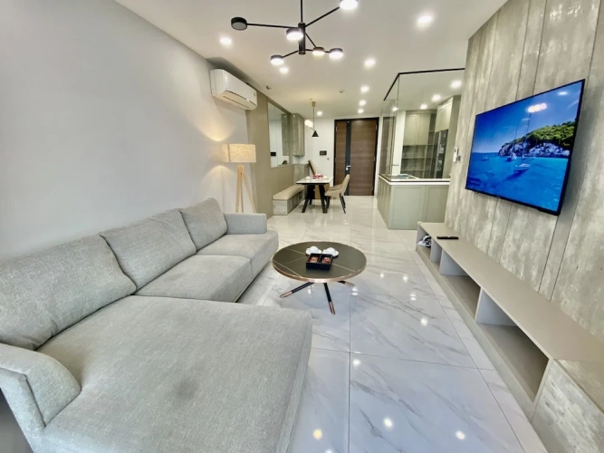 3 Bedrooms Premium Apartment with garden view