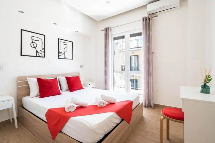 Deluxe Apartment near Acropolis