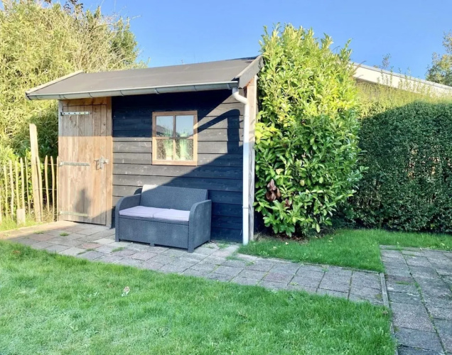 Renovated Bungalow With Garden