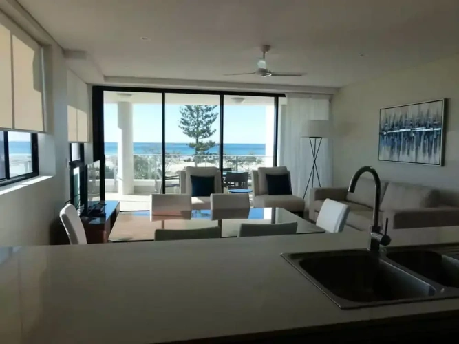 2 Bedrooms Apartment with balcony and with ocean view