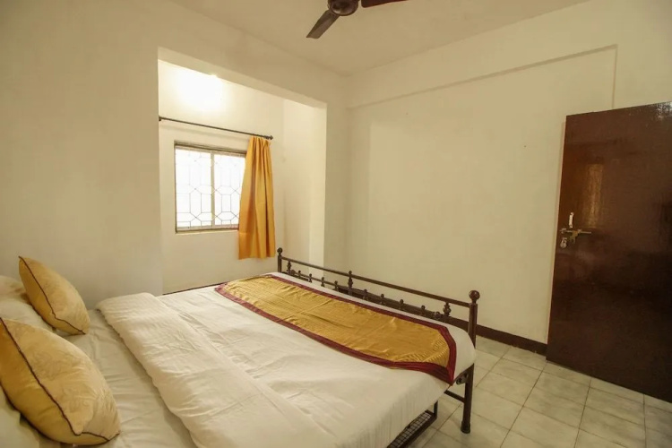 Oyo 9893 Green View 2bhk