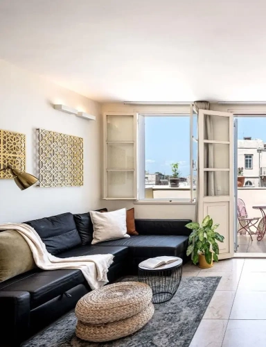 1 Bedroom Apartment with balcony