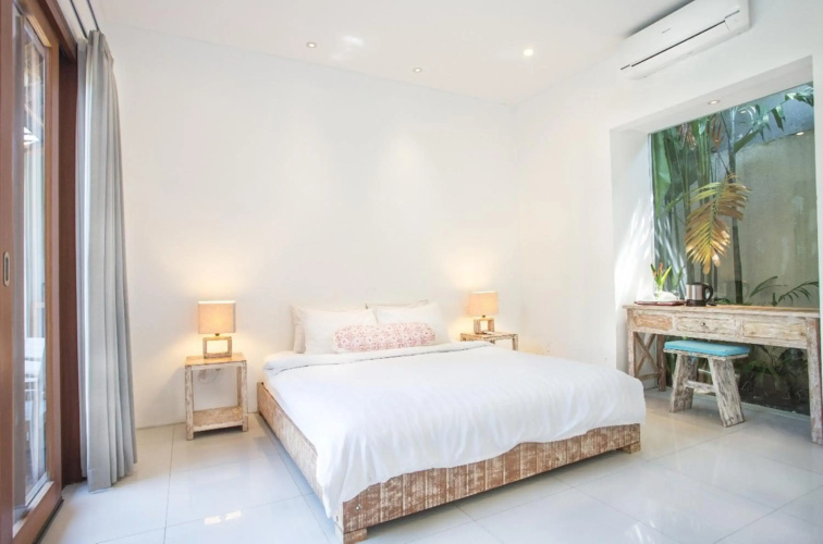 Family three bed room neil villa private pool