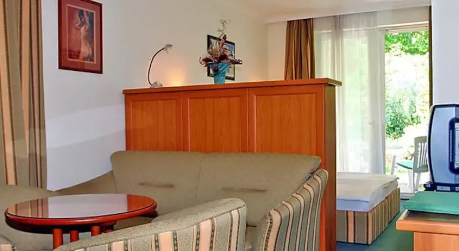 Villa Thermal Nymphaea