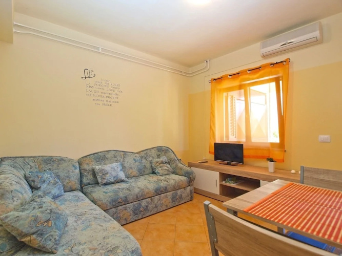 Apartment 1468